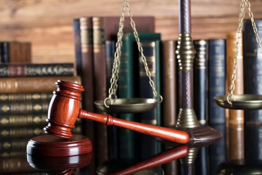 When Should You Speak With a Family Lawyer